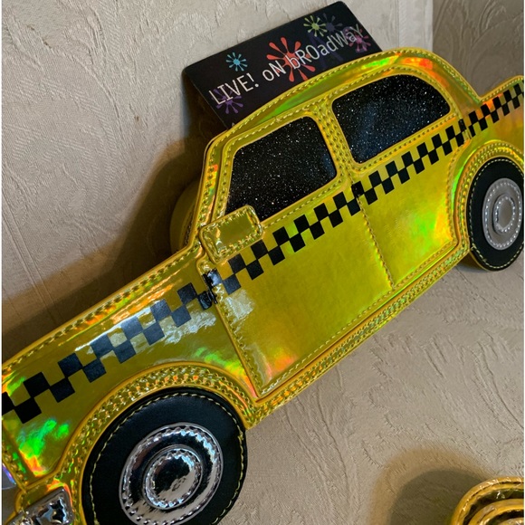 DELiAs x Dolls Kill Taxi Cab Novelty Crossbody Shoulder Bag Purse NWT - Picture 5 of 8